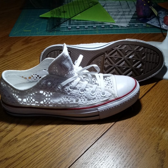 SOLD Lacey white chucks - Picture 2 of 5